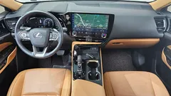 2024 Lexus NX Premium, чёрный — фото 7