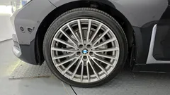 2022 BMW 7-Series 740Li xDrive Design Pure Excellence — фото 5