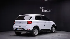 2022 Hyundai Venue 1.6 Modern Plus, белый — фото 2