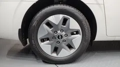 2024 Hyundai Staria 4WD Tourer 9-Seater — фото 5