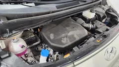 2024 Hyundai Staria 4WD Tourer 9-Seater — фото 6