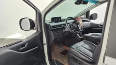 2024 Hyundai Staria 4WD Tourer 9-Seater — фото 10