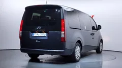 2023 Hyundai Staria Tourer 11-Seater — фото 2