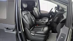 2022 Hyundai Staria 4WD Tourer 9-Seater — фото 12