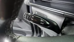 2022 Hyundai Staria 4WD Tourer 9-Seater — фото 17