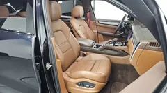 2022 Porsche Cayenne 3.0 PLATINUM EDITION — фото 11
