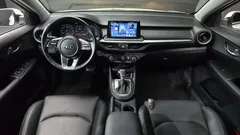 2021 Kia K3 Standard, белый — фото 7