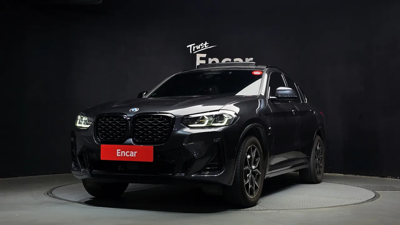 2023 BMW X4 xDrive20i M Sport