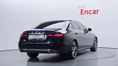 2022 Mercedes-Benz E-Class E350 4MATIC Avantgarde — фото 2