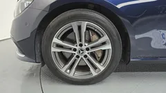 2022 Mercedes-Benz E-Class E350 4MATIC Avantgarde — фото 5