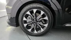 2022 Kia Carnival Gasoline 9-Seater Hi-Limousine — фото 5