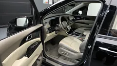 2022 Kia Carnival Gasoline 9-Seater Hi-Limousine — фото 10