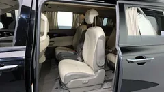 2022 Kia Carnival Gasoline 9-Seater Hi-Limousine — фото 11