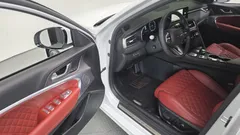 2024 Genesis G70 Gasoline 2.5T 2WD — фото 13