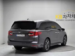 2022 Honda Odyssey 3.5, серый — фото 2