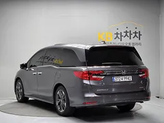 2022 Honda Odyssey 3.5, серый — фото 6