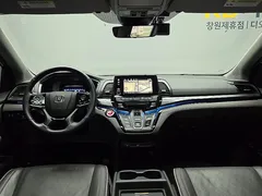2022 Honda Odyssey 3.5, серый — фото 10