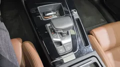 2022 Audi Q5 45 TFSI Quattro Premium — фото 9