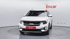 2023 Kia Seltos Gasoline 1.6 Turbo 2WD, белый — фото 3