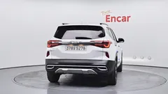 2023 Kia Seltos Gasoline 1.6 Turbo 2WD, белый — фото 4