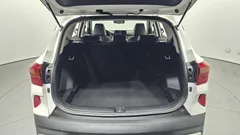 2023 Kia Seltos Gasoline 1.6 Turbo 2WD, белый — фото 17