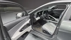 2021 Hyundai AVANTE Inspiration, серый — фото 10