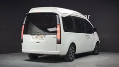 2023 Hyundai Staria 4WD Lounge 9-Seater — фото 2