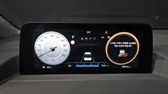 2023 Hyundai Staria 4WD Lounge 9-Seater — фото 8