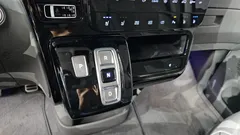 2023 Hyundai Staria 4WD Lounge 9-Seater — фото 9