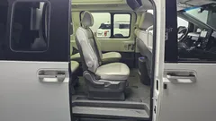 2023 Hyundai Staria 4WD Lounge 9-Seater — фото 11