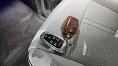 2023 Hyundai Staria 4WD Lounge 9-Seater — фото 16
