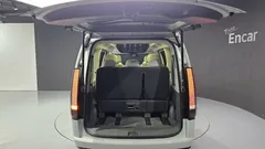2023 Hyundai Staria 4WD Lounge 9-Seater — фото 20