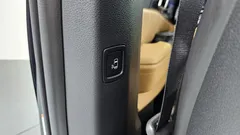 2023 Kia Carnival Diesel 7-Seater Signature — фото 18