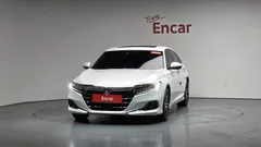 2022 Honda Accord 2.0 Hybrid Touring, белый — фото 3
