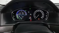 2022 Honda Accord 2.0 Hybrid Touring, белый — фото 8