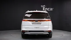2022 Kia Carnival Diesel 9-Seater Prestige — фото 4