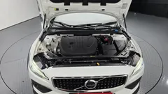 2023 Volvo V60 B5 Ultimate AWD, белый — фото 6