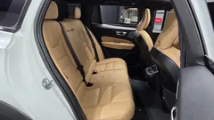 2023 Volvo V60 B5 Ultimate AWD, белый — фото 12