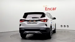 2022 Kia Seltos Gasoline 1.6 Turbo 2WD, белый — фото 4
