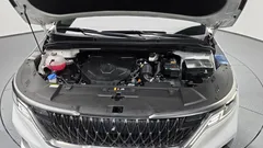 2023 Kia Carnival Diesel 9-Seater Hi-Limousine — фото 6