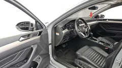 2022 Volkswagen Passat 2.0 TDI Prestige, серо-серебристый — фото 10