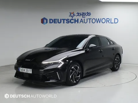 2024 Kia K5 Signature