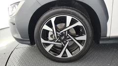 2022 Hyundai Kona Gasoline 1.6 Turbo 2WD, белый — фото 5