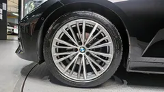 2022 BMW 3-Series 320i Luxury — фото 5