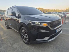 2023 Kia Carnival Diesel 11-Seater Prestige — фото 3