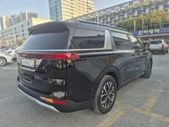 2023 Kia Carnival Diesel 11-Seater Prestige — фото 4