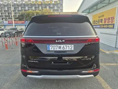 2023 Kia Carnival Diesel 11-Seater Prestige — фото 5