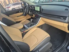 2023 Kia Carnival Diesel 11-Seater Prestige — фото 10