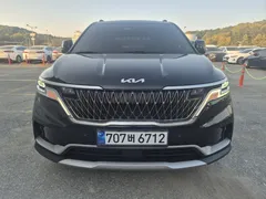 2023 Kia Carnival Diesel 11-Seater Prestige — фото 12