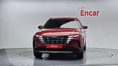 2022 Hyundai Tucson Inspiration 2WD, красный — фото 3